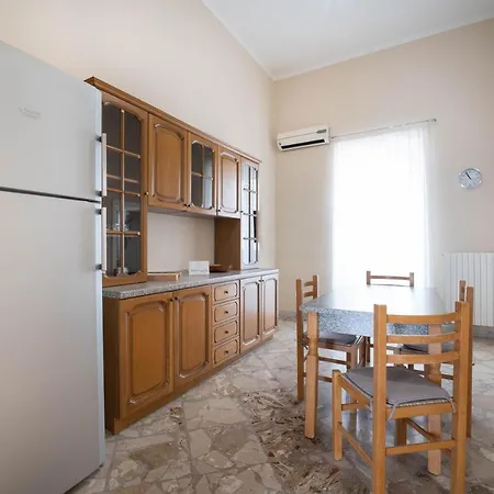 Apartment Wepuglia - Mest Chetar *