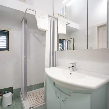 Wepuglia - Mest Chetar Apartment *